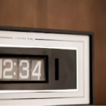 People baffled as they try to work answer to seemingly-simple clock riddle